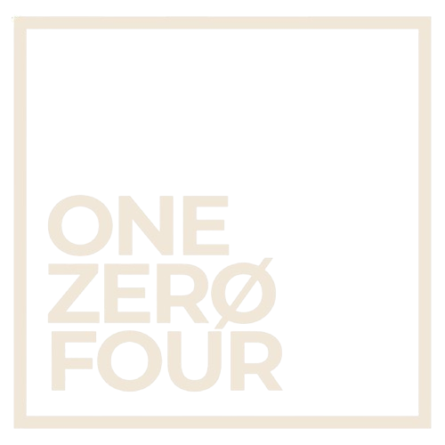 ONEZERØFOUR logo